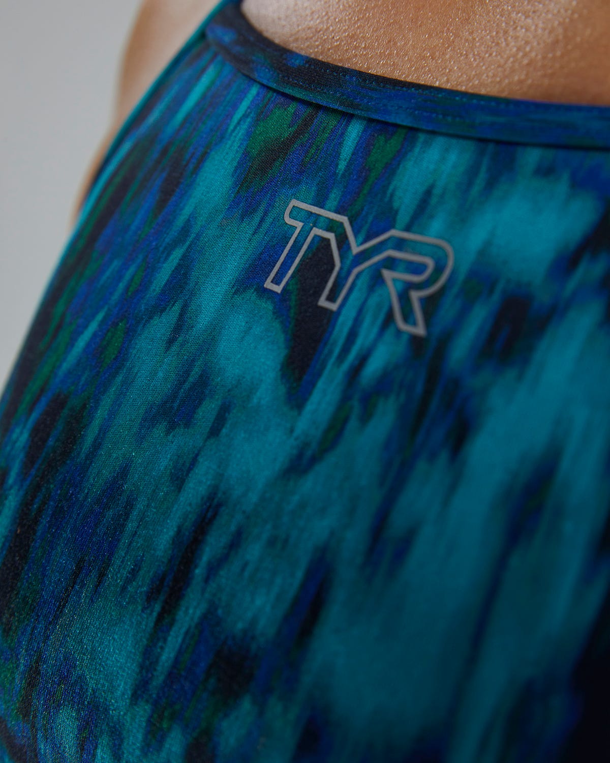 TYR Base Kinetic™ Women's High Neck Sports Bra - Ripplex