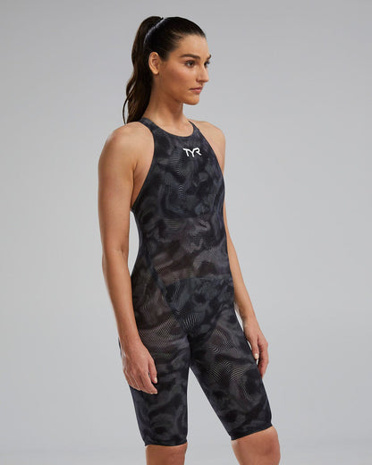  TYR Women's Avictor™ 2.0. Closed Back Swimsuit - Exolon
