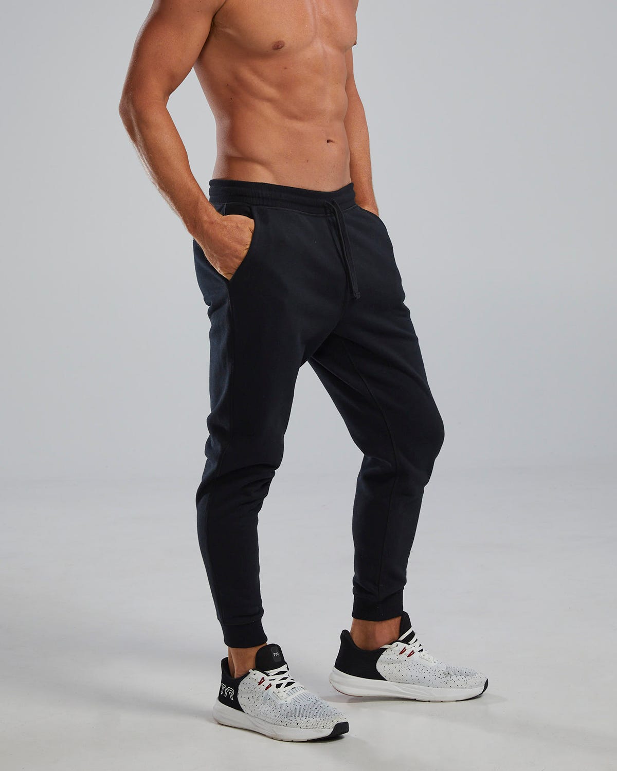  TYR Men's UltraSoft Heavyweight Terry Jogger- Solid