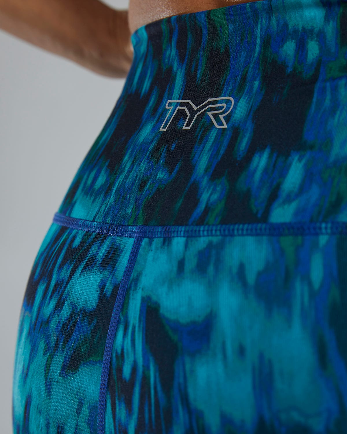  TYR Base Kineticª Women's High-Rise 2" Shorts - Ripplex