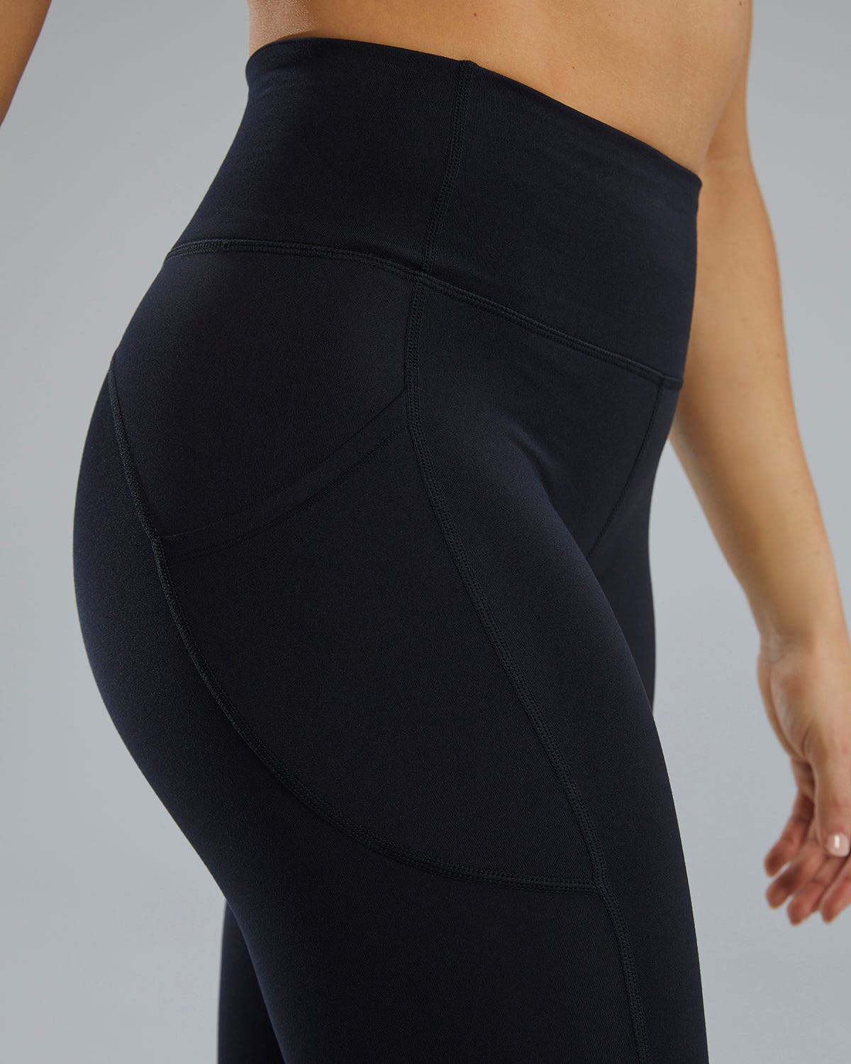  TYR Base Kineticª Women's High-Rise 28" Pocket Leggings - Solid