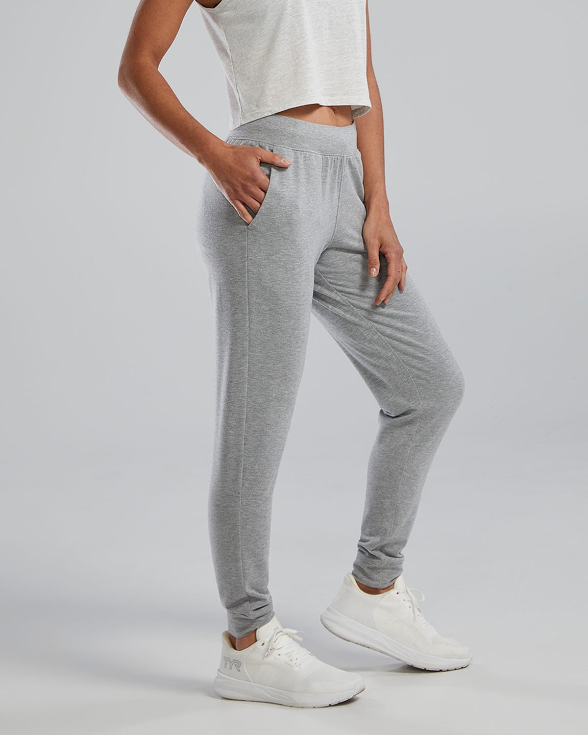  TYR UltraSoftWomen's Midweight Terry A.M. Joggers - Solid / Heather
