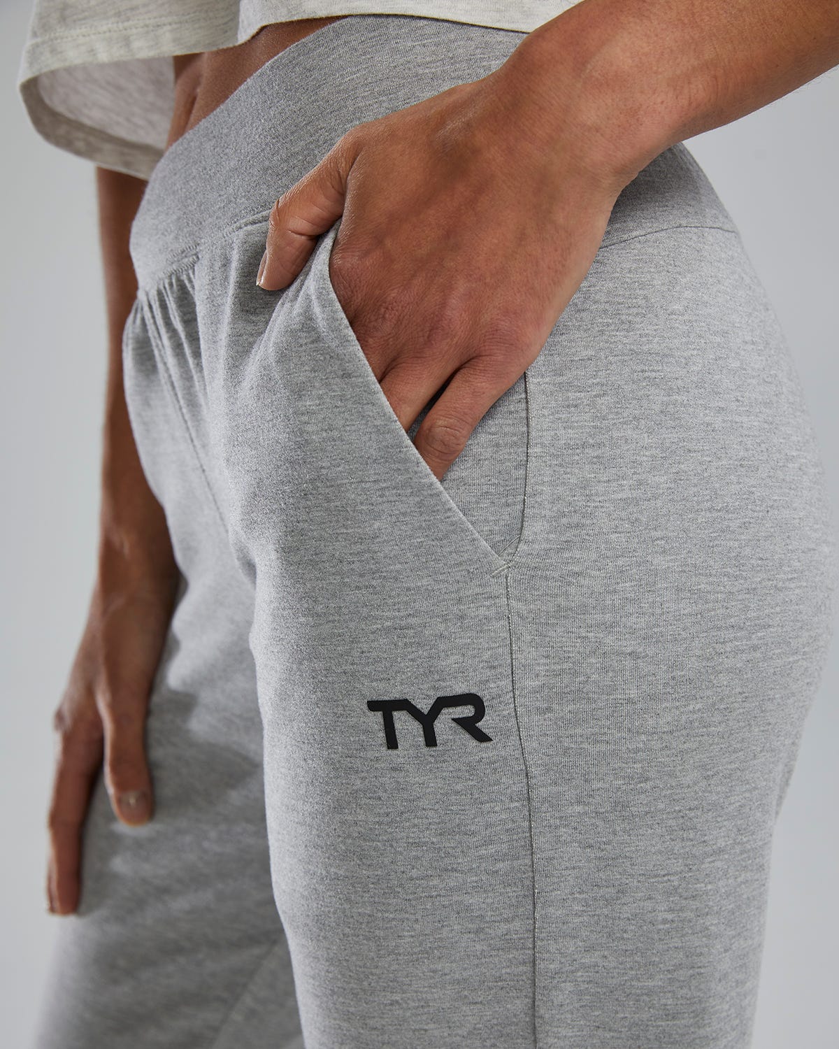  TYR UltraSoftWomen's Midweight Terry A.M. Joggers - Solid / Heather