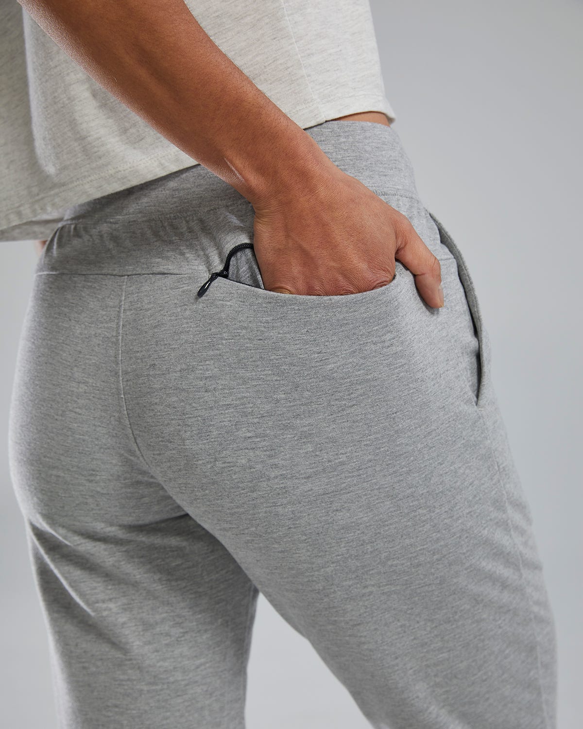  TYR UltraSoftWomen's Midweight Terry A.M. Joggers - Solid / Heather