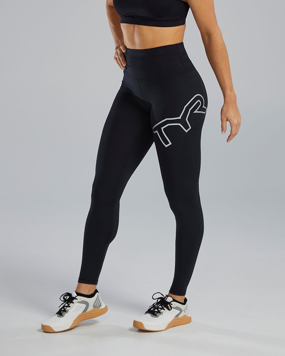  TYR Base Kineticª Women's High-Rise 28" Logo Leggings - Solid
