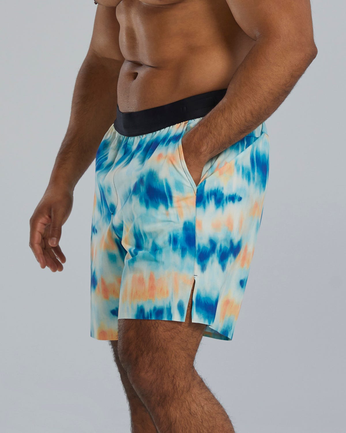  TYR HydrosphereªMen's Unlined 7" Unbroken Shorts - Spectrik