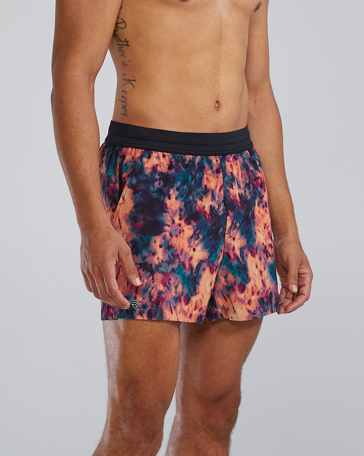  TYR Hydrosphere¨ - Men's Unbroken Shorts - Unlined 5" - Solid