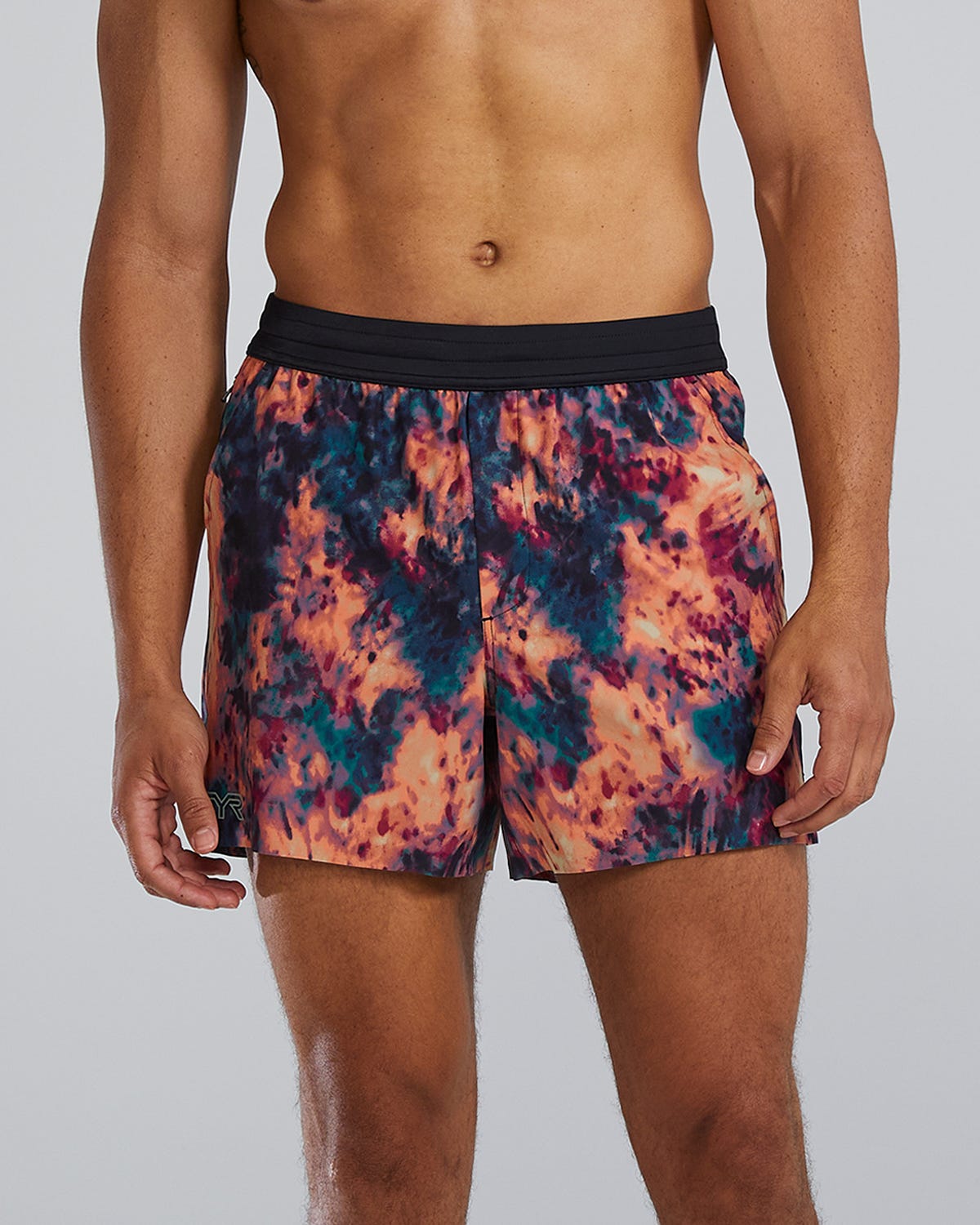  TYR Hydrosphere¨ - Men's Unbroken Shorts - Unlined 5" - Solid
