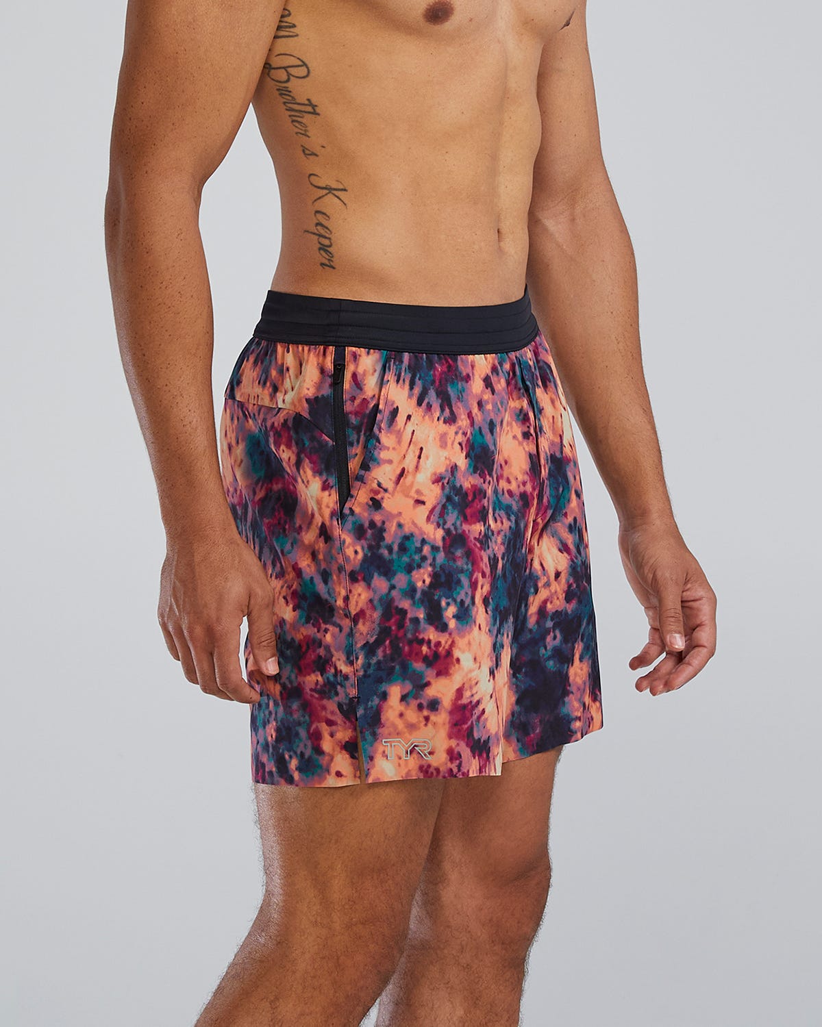  TYR Hydrosphere¨ - Men's Unbroken Shorts - Lined 7" - Solid