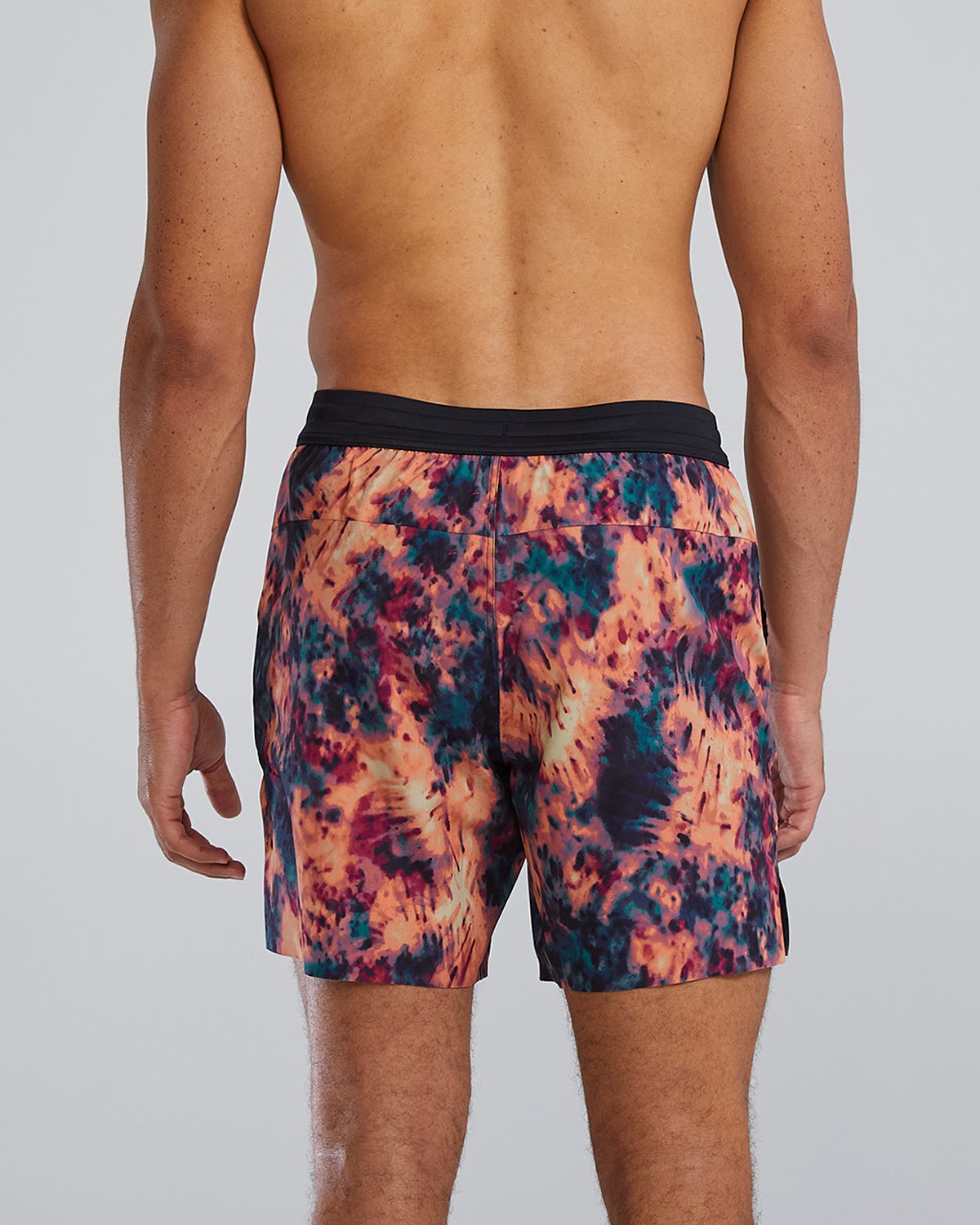  TYR Hydrosphere¨ - Men's Unbroken Shorts - Lined 7" - Solid