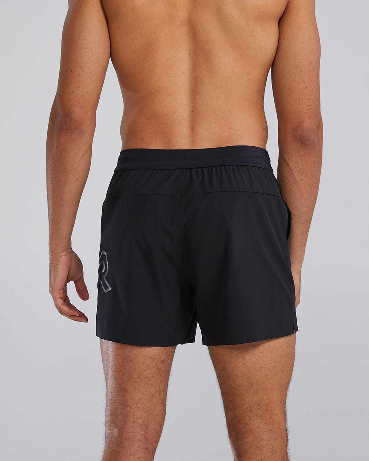  Men's Unbroken Short Unlined 5"