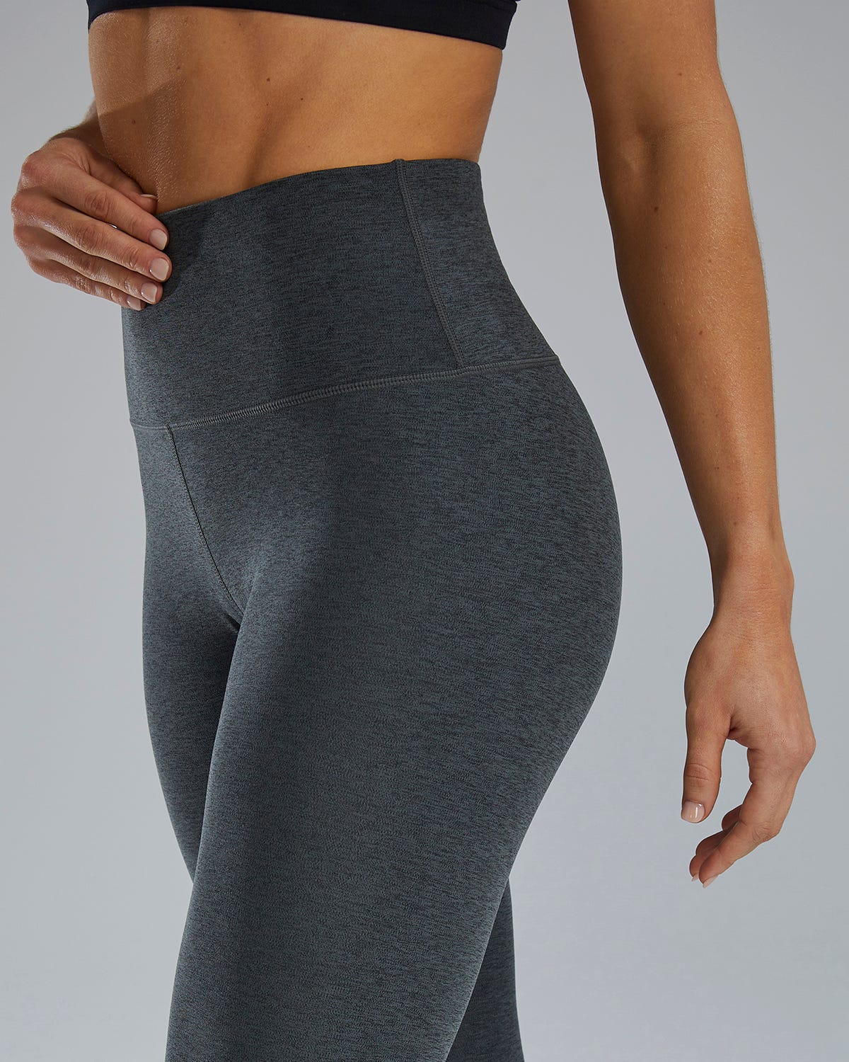  TYR Base Kineticª Women's High-Rise 28" Leggings - Solid