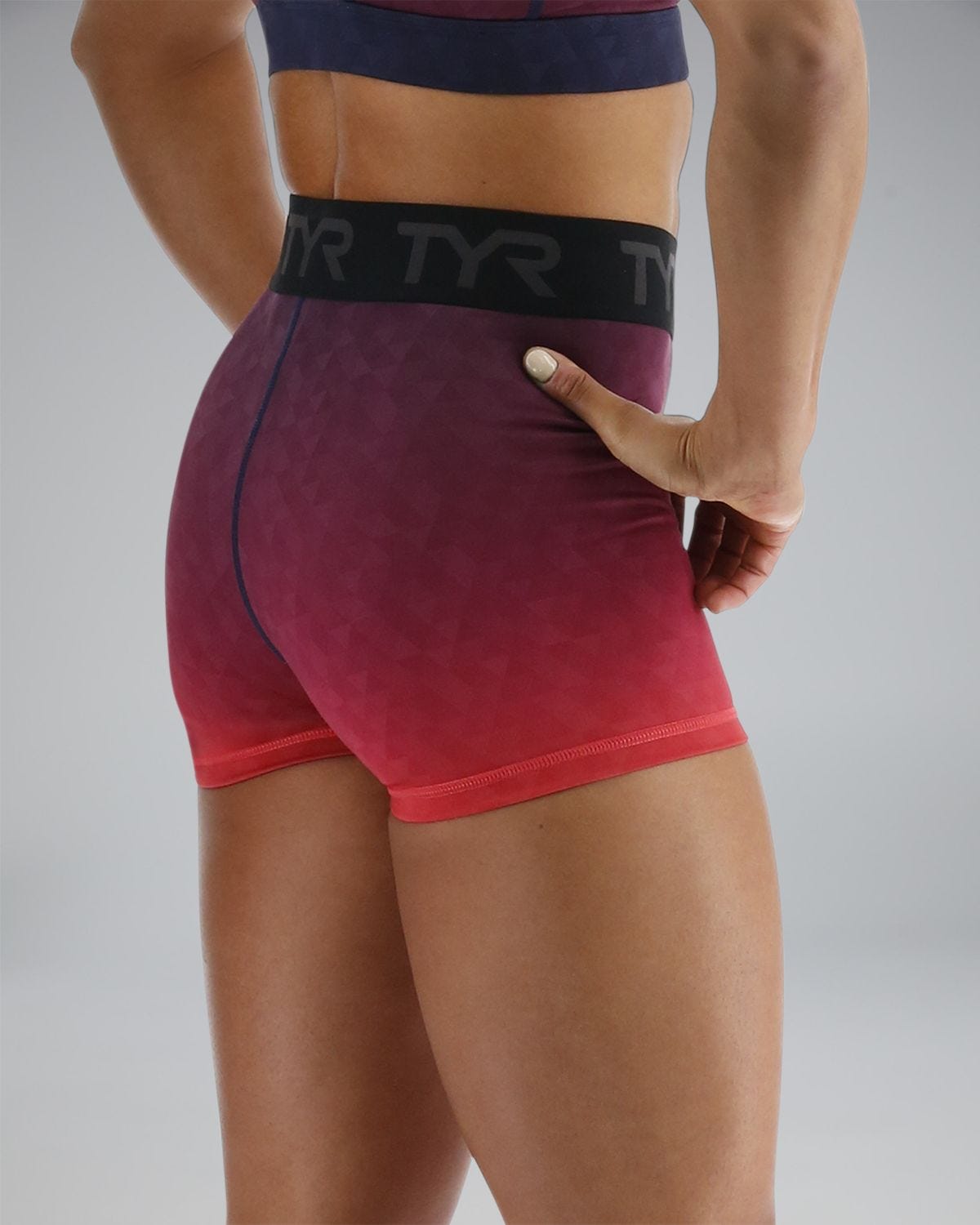  TYR Base Kineticª Women's Mid-Rise 2" Logo Shorts - Ember