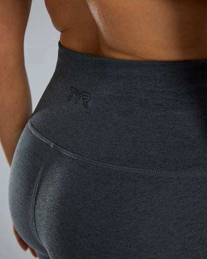  TYR Base Kineticª Women's High-Rise 21" Leggings - Solid