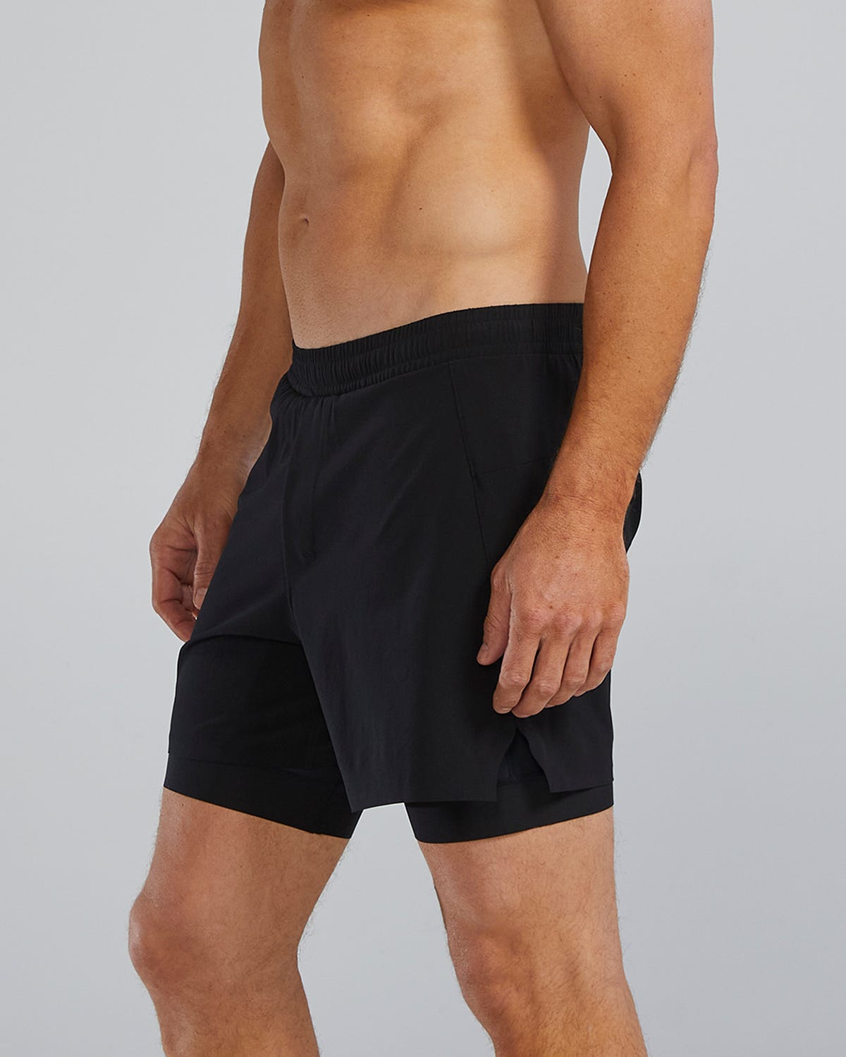  TYR Hydrosphereª Men's Lined 6" Momentum Shorts - Solid
