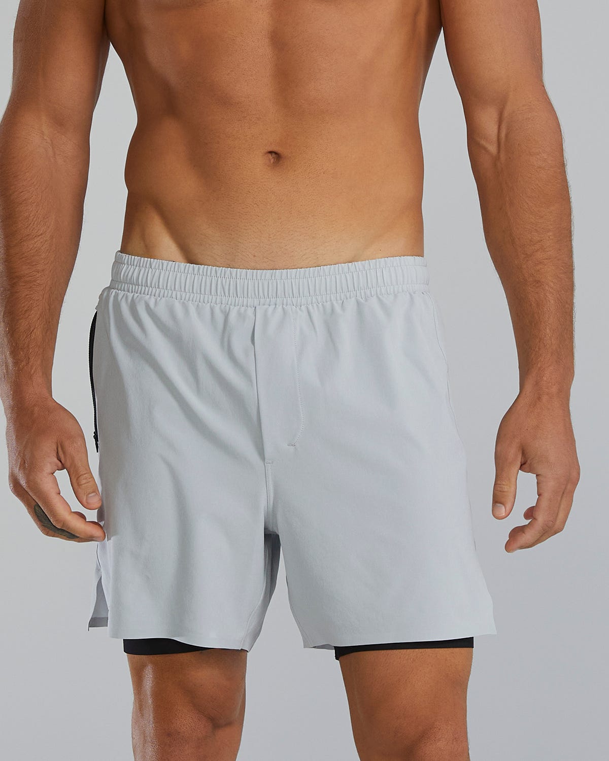  TYR Hydrosphereª Men's Lined 6" Momentum Shorts - Solid