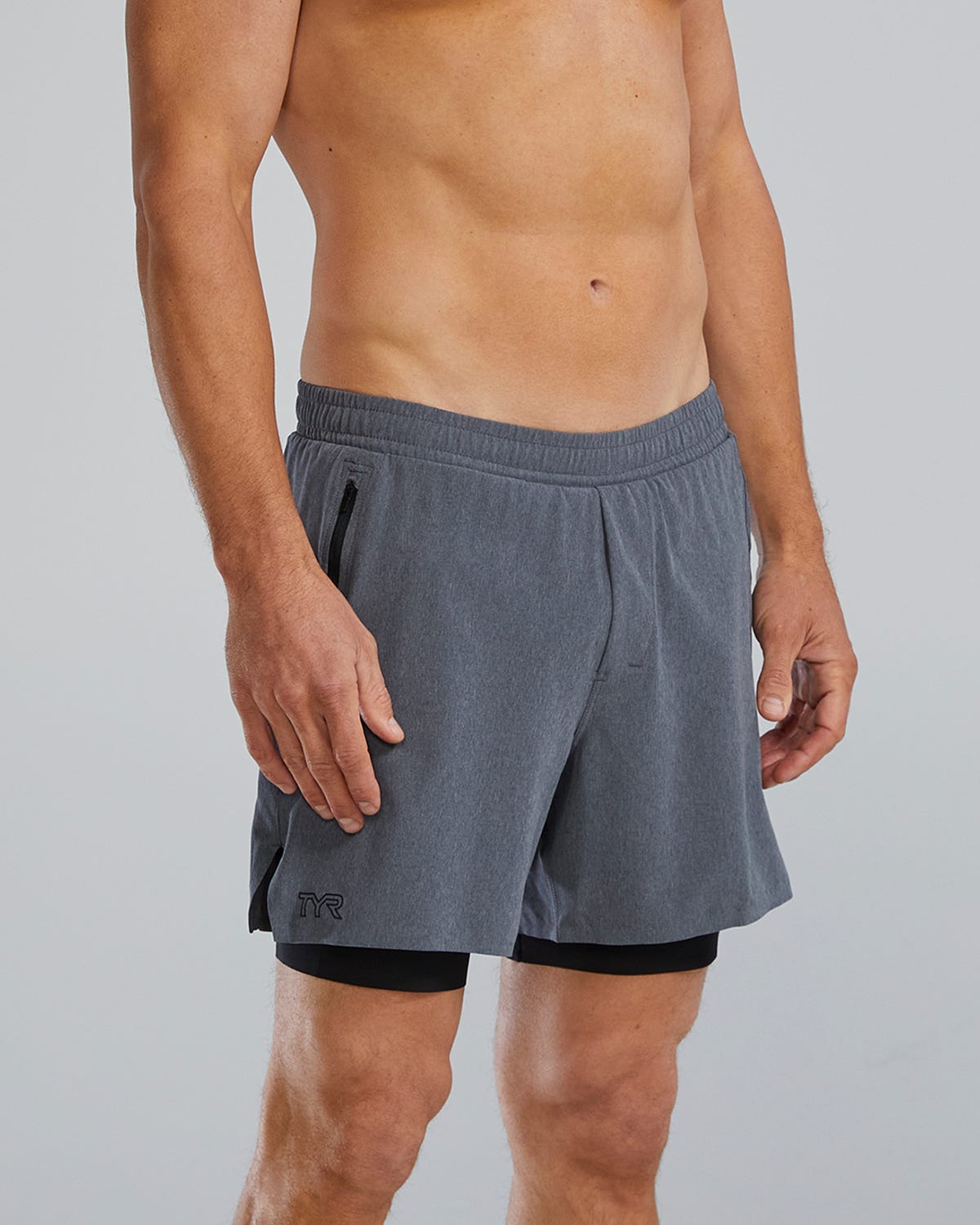  TYR Hydrosphereª Men's Lined 6" Momentum Shorts - Solid