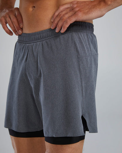  TYR Hydrosphereª Men's Lined 6" Momentum Shorts - Solid