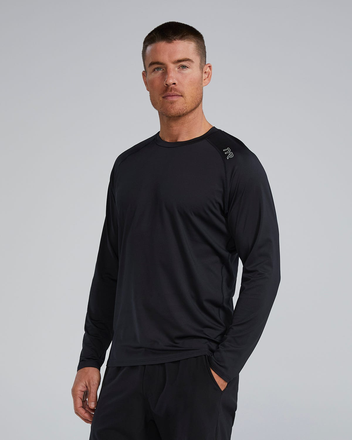  TYR ClimaDry™ Men's Raglan Long Sleeve Tech Tee - Solid / Heather