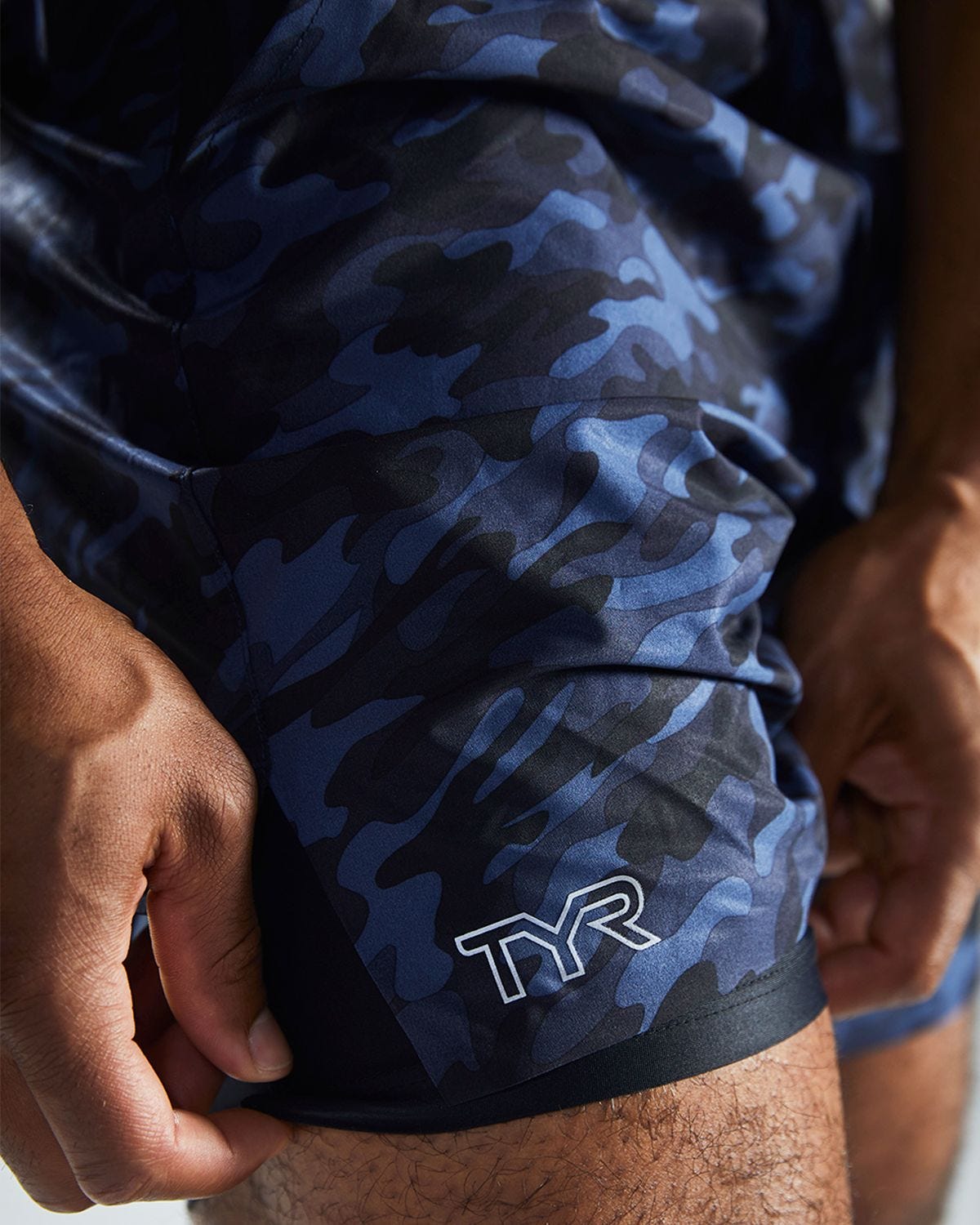  TYR Hydrosphereª Men's Lined 7" Unbroken Shorts - Midnight Camo