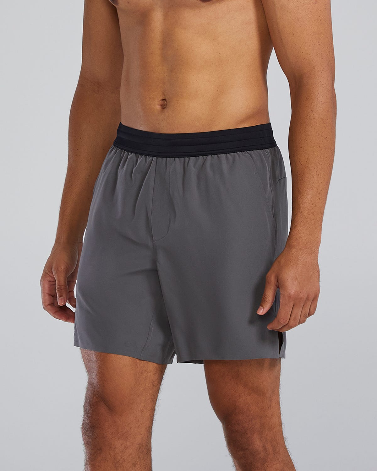  TYR Hydrosphereª Men's Lined 7" Unbroken Shorts - Solid
