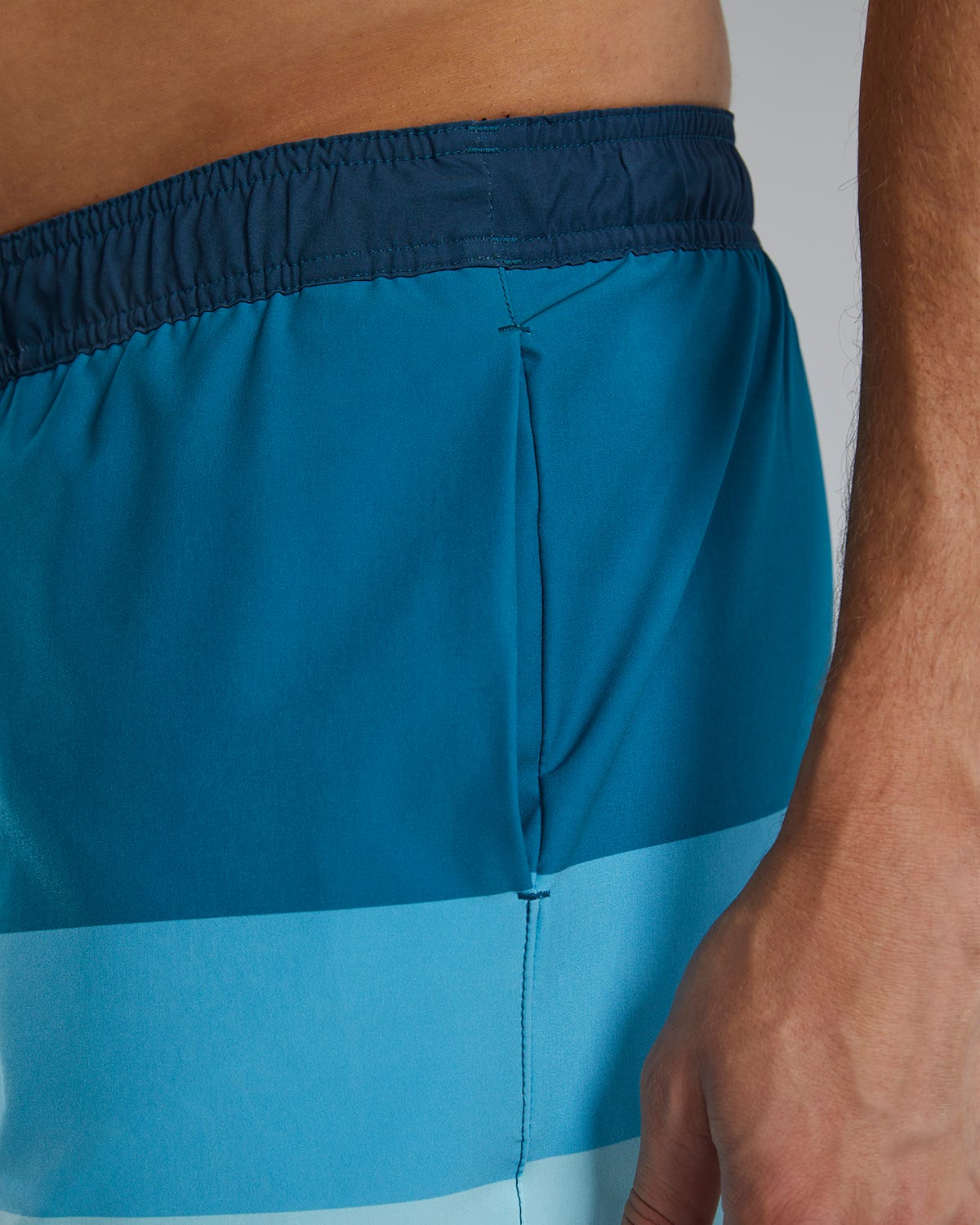 TYR Hydrosphere™ Men's Skua 7" Volley Shorts - Norland