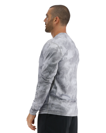  TYR SunDefense™ Men's Vented Long Sleeve Crew Shirt - Turbulent