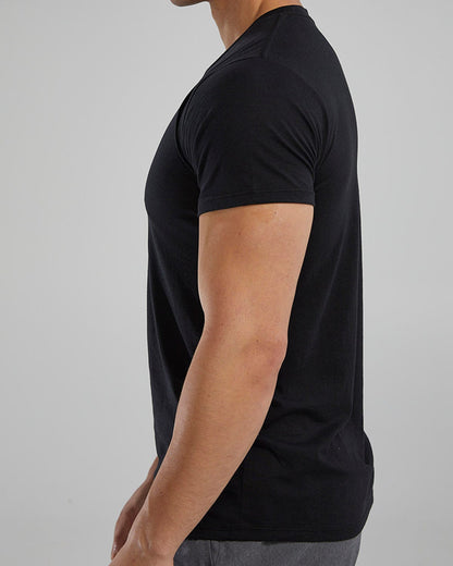  TYR Unisex Lightweight Ultrasoft Tech Tee