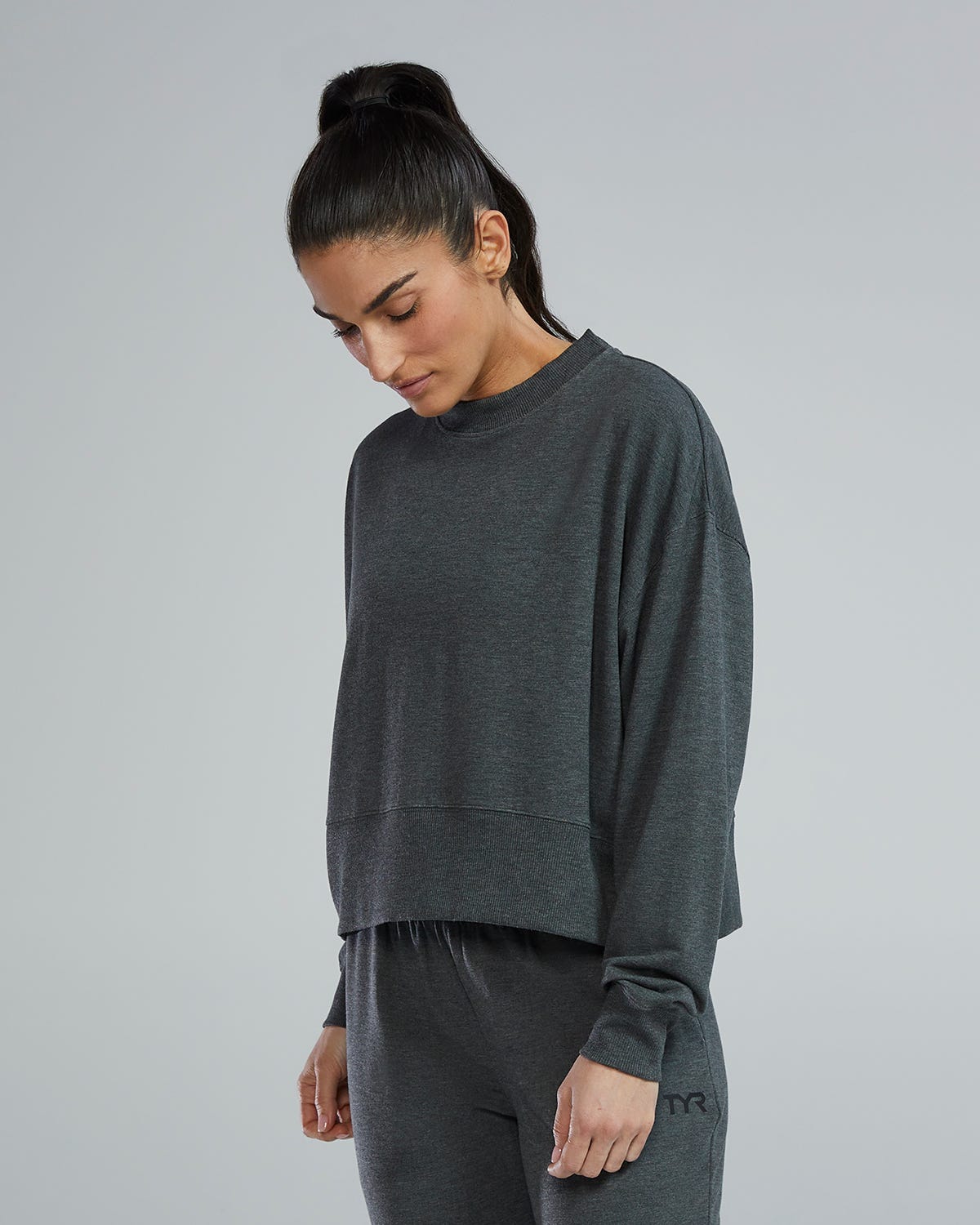  TYR UltraSoft Women's Midweight Terry Cropped Crew