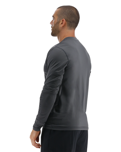 TYR SunDefense™ Men's Vented Long Sleeve Crew Shirt - Solid