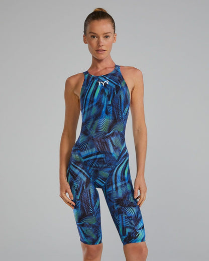  Women's Avictor Closed Back Swimsuit - Helux