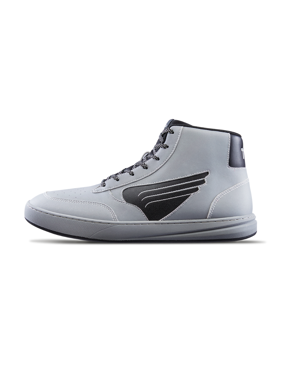  DLTA-1High Trainer - Reflective Silver