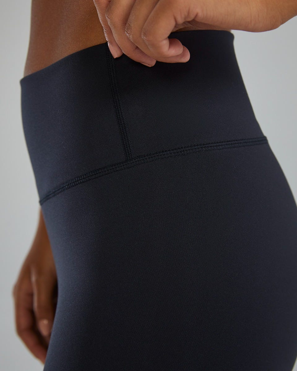  TYR Joule Elite™ Women's High-Rise 2" Short - Solid