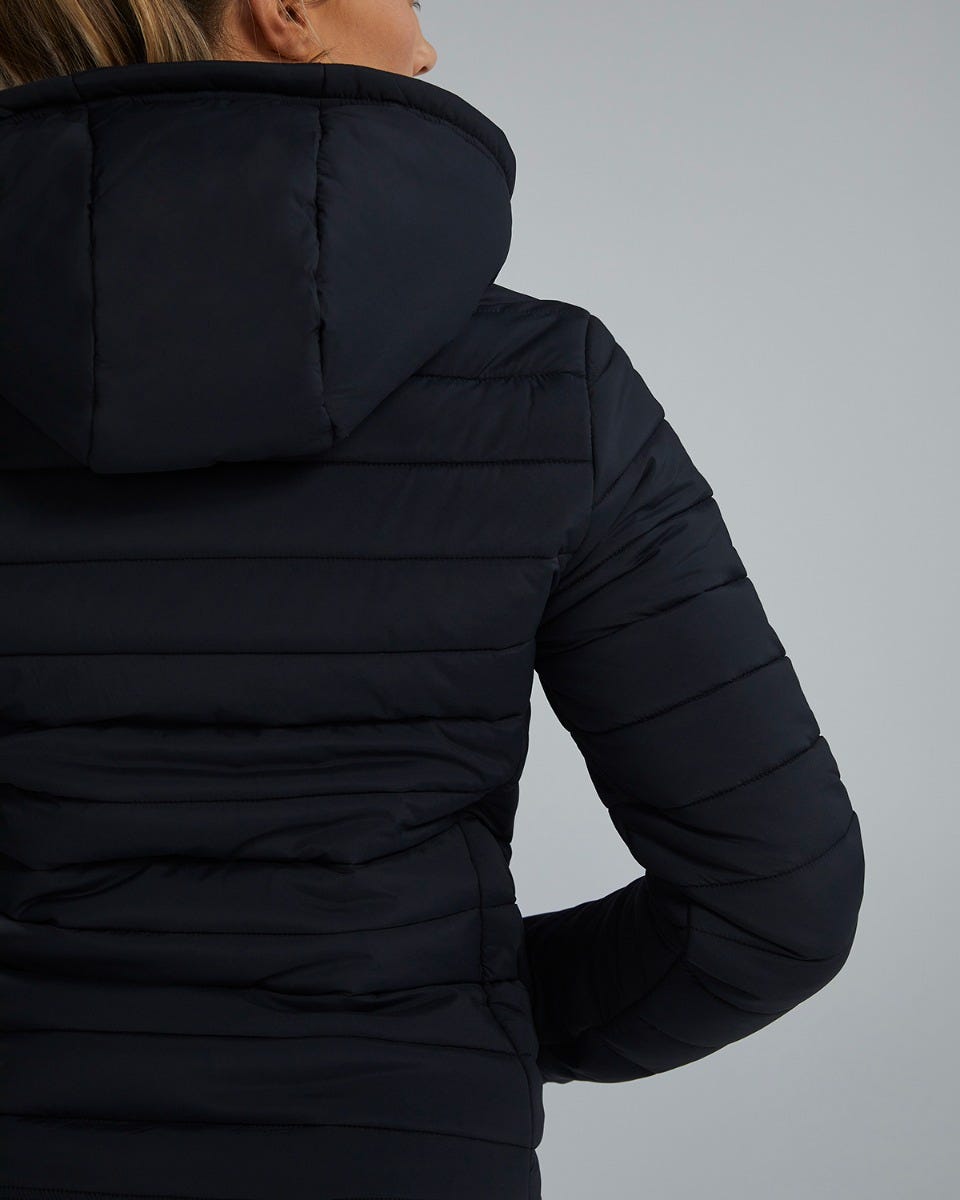  TYR Hydrosphereª Women's Mission Puffer Jacket